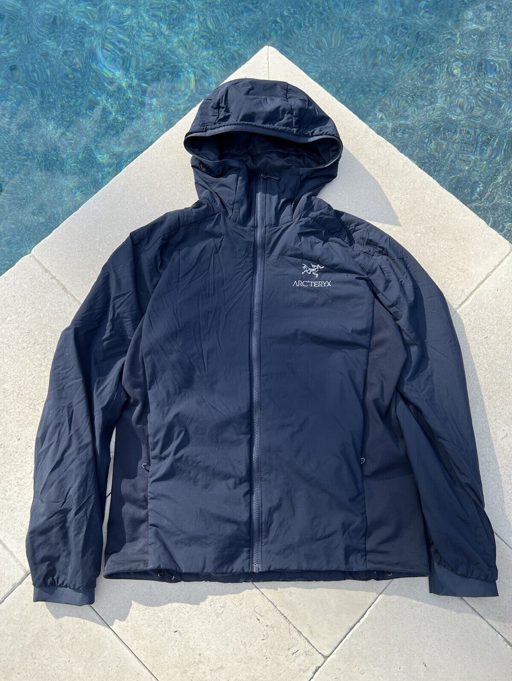 Arc'teryx Atom LT Insulated Hoody 2021 S Navy Blue Size Large Gorp Hiking Fall